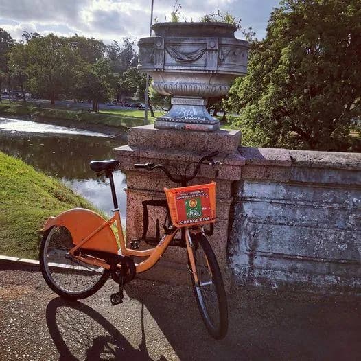 Paseá con Orange Bike