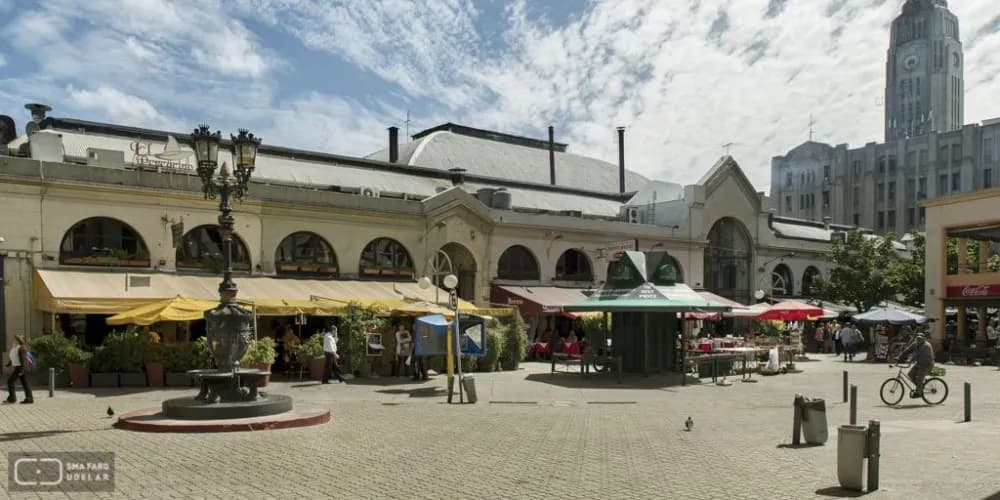 Peatonal Perez Castellano