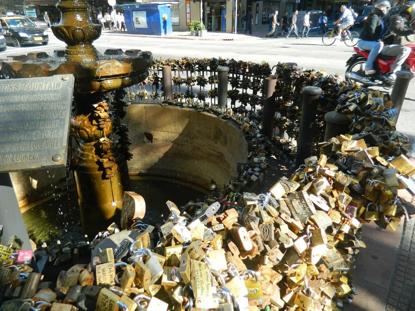 Fuente de los Candados